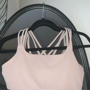 Athletic bra